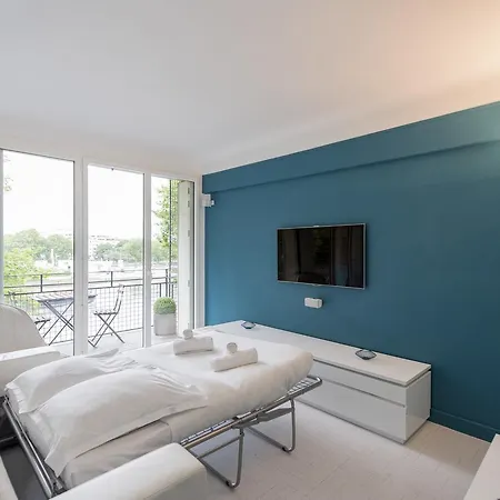 Appartamento Veeve - By The Riverbank Parigi